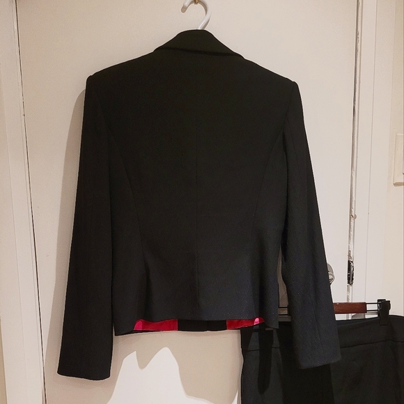 Dolce & Gabbana skirtsuit - Picture 11 of 14